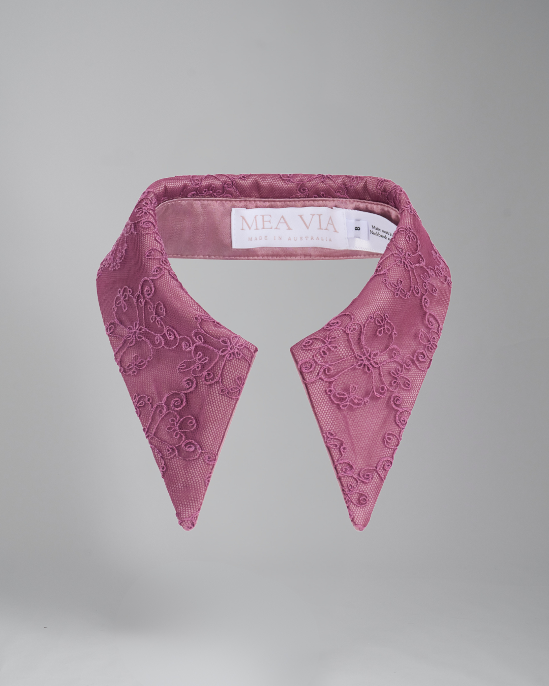 Long Pointed Detachable Collar | Blush Swirl Lace on Blush Satin