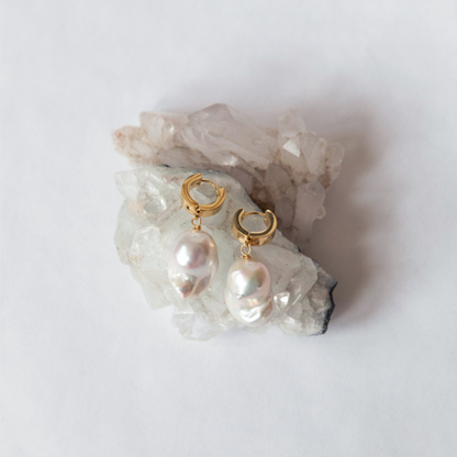 Kirra Pearl Drop Earrings | Gold